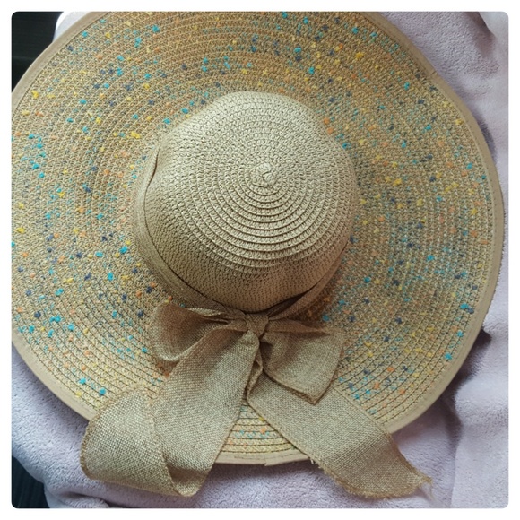 💗LAST ONE💗Light Coffee Floppy Sun Hat - Picture 3 of 7